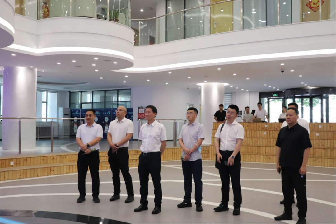 省尊龙凯时集团：“四个导向” 推动调查研究提质增效